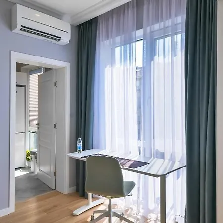 - The Blue - 1bd With Artistic Interior Design By Flat Mаnager Apartman