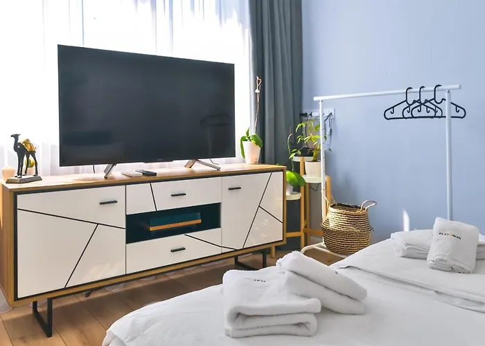 - The Blue - 1bd With Artistic Interior Design By Flat Mаnager